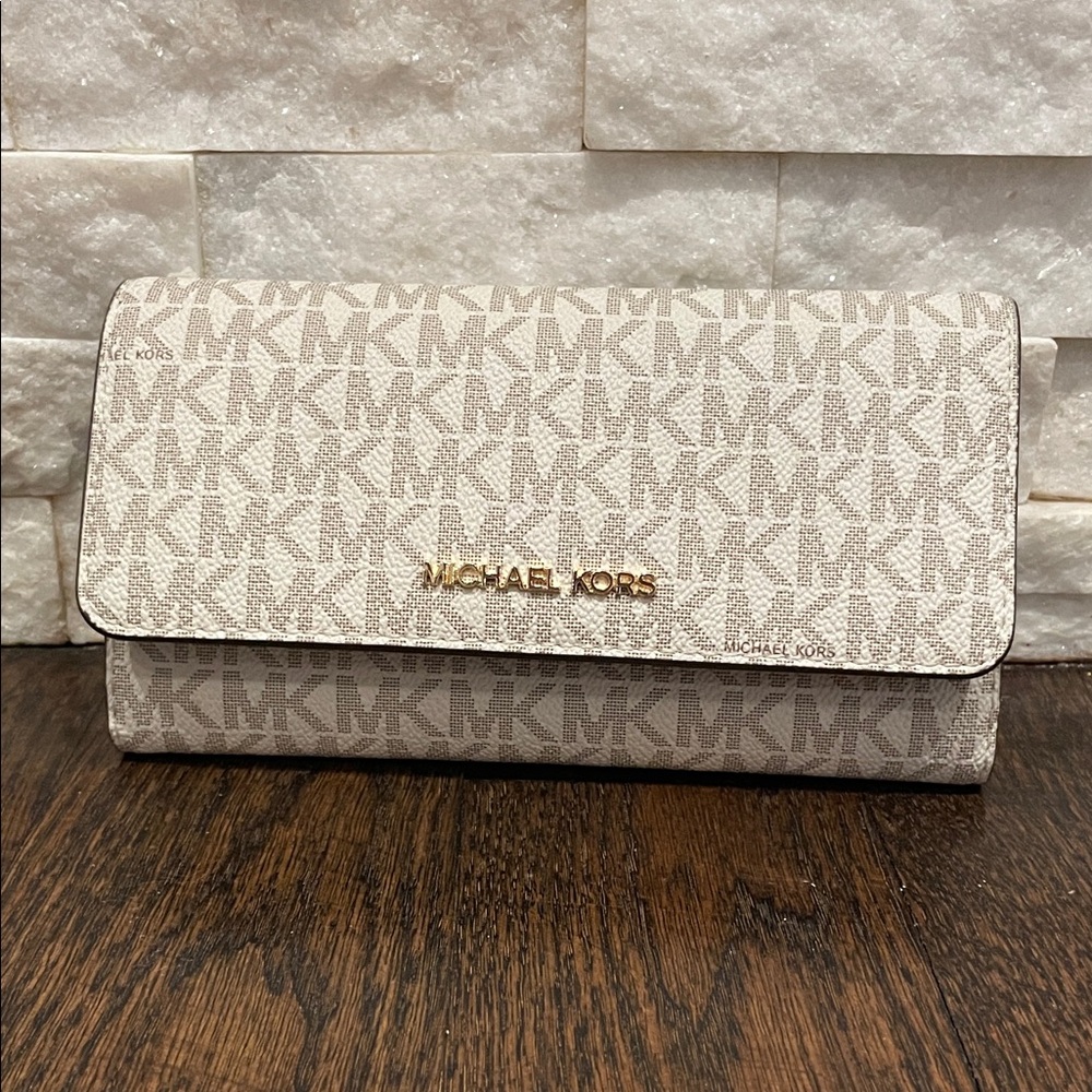 Michael Kors Beige Monogram Wallet